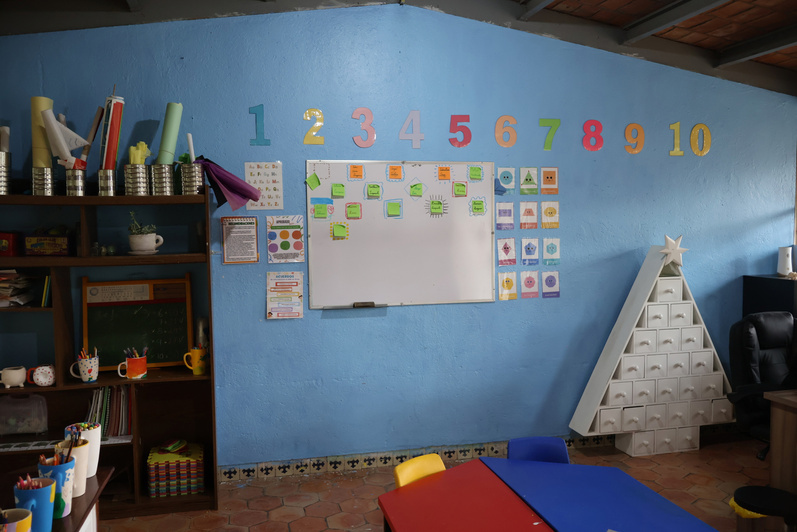 Aula y materiales de aprendizaje